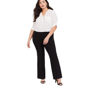 ♟️Torrid Black Relaxed Pant ♟️ size 18R